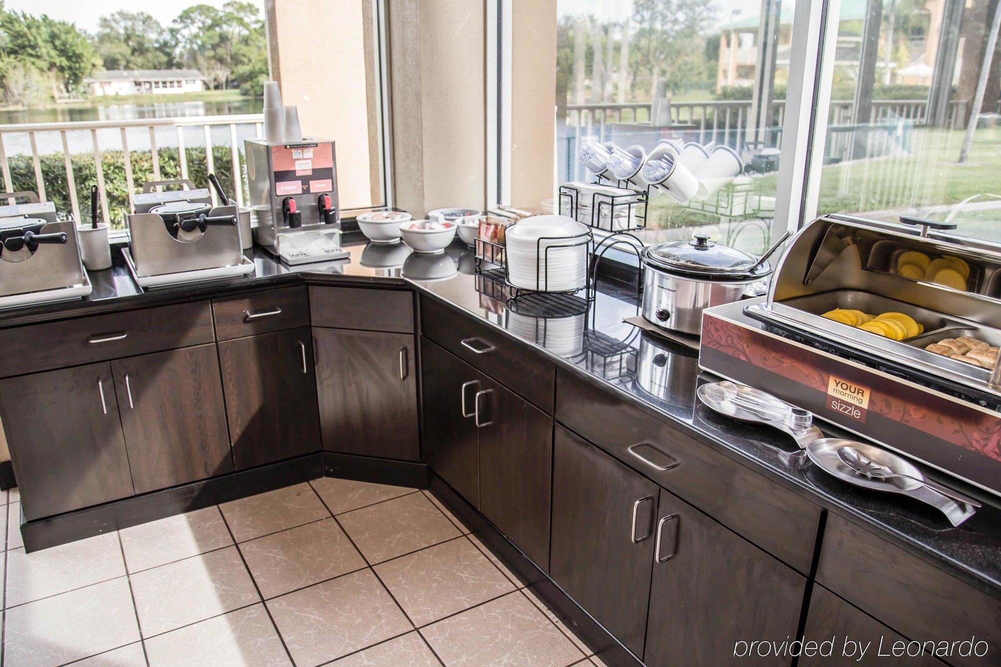 Quality Inn Bradenton North I-75 Exterior photo